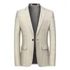 Costumes masculins 2024 Spring Simple Plaid Business Suit / Slim Fit Groom pour se marier Robe Blazers / Man Casual Jacket