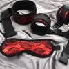 Bondage sesso Kit BDSM Miempini regolabili Collar Breefold SM Games per adulti, Kit vincolato staccabile per le manette rosse per adulti Gear e accessori per la schiavitù, vincolato