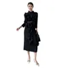 Robes décontractées miyake plissé de design haut de gamme 2024 automne stand up coude robe robe