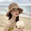 ワイドブリムハットバケツハットレディース麦わら帽子韓国版ティダルブランドすべての日本の夏の細い太陽帽子レースボウホローハット240424