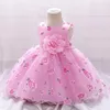 Robes de fille en bas âge en bas âge de fleur blanche robe de baptême pour les bébés filles nouveau-nés 1er anniversaire fleur de fleur en dentelle robes de mariée baptême de robe d240425