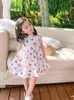 Girl Dress Summer Modello floreale Scapa per bambini 100 cucchiai di cotone grazioso comodo baby spiaggia indossare abiti casual 240423