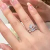 Anelli a grappolo Qinhuan Luxury Moissanite Crown Ring per donne S925 Sterling Silver con proposta di certificato di gioielli alti placcati in platino