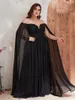 Feestjurken 2024 Zwarte lange jurk avondje uit de schoudermantelmouwen een lijn pailletten chiffon plus size dames prom jurken custom