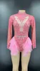 Usure de scène Sparkly Richestones Bodys Femmes Elastic Pink Mesh Ruffles Crystal Leotard Nightclub Dancer Costume Wear Party Party D240425