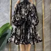 Diseñador Vestido de talla grande Vestido de verano Cuello suelto Floral Temperamento simple Personalidad artística Cinturón de mosaico Cinturón de mosaico Lindo Q9