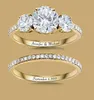Eheringe 2pcs Gelbe Gold Farbe für Frauen Luxus klares Kristall Frauen039s Ring Set Female Engagement Schmuck Accessoires6059055