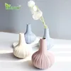 Vasi moderni vaso in ceramica fatti a mano Simple piccoli ornamenti di decorazioni di fiori secchi Nordic Disposizione fiore