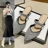 Kleiderschuhe Ladies 2024 Mode moderne Sandalen Frauen reife elegante Party Frauen Pailletten mit Spitzenzehen weiblich