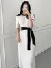 Robes de fête Korejepo Chic Femmes simples Couleur de contraste Vêtements plissés Été 2024 STRAPE TAILLE CLOST CLUS