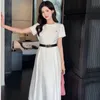 Top designer brand fashion women's slim-fit dress Black simple casual dress Female sexy charming suit dress girl White Princess skirt belt skirt Q1