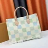 Väskor tidigt på vårens sommarfärg Metis Mini Pochette Message Chain East West Pastel Colorway Handbag Crossbody Luxury Women Axel Bag Designer Purse