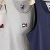 Designer de camisetas Kith Hilfigers de alta qualidade Moda de luxo Europa e America T-shirt marca a marca pequena letra bordada de verão casual lavado todo tanque de algodão
