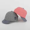 Caps Hats Hats Classical Cotton Childrens Stripe Peaks Caps Summer Baby Boys Girls Sun Hut Baseballkappe für Kinder 5-24 Monate D240425