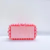 Kvällspåsar akrylbox koppling väska kvinnor pärlor designer lyxguld sequin nyhet pursar handväskor bröllopsfest