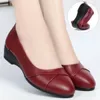 Casual schoenen vrouwen schattige zoete hoogwaardige zwarte slip op lente zomers loafers dame klassieke comfortabele grijze dames