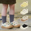 Kids Canvas Casual Toddler Drusboarding Buty bieganie Dzieci Młodzież Baby Sport Buty Sprężyna jesienna chłopcy Dziewczęta swobodny miękki rozmiar buta 22-31 L0OL#