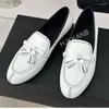 Scarpe casual primaverilo autunno tondo tondo genuino in pelle piatta da donna decorazione posa