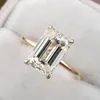 Bröllopsringar 925 Sterling Silver Yellow Gold Engagement Emerald Cut Ring Simulated Diamond Wedding Silver Bridal Rings Women Jewelry Lover 231121