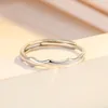 Cluster anneaux bijoux de mode 925 Sterling Silver's Wave's Wave Crystal Zircon Couple de couple pour femme xy0361