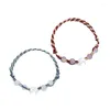 Bracelets à charme bracelet à main le support de corde de coton à main avec un pendentif de dauphin bijoux polyvalent pour toutes les occasions