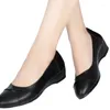Casual schoenen vrouwen schattige zoete hoogwaardige zwarte slip op lente zomers loafers dame klassieke comfortabele grijze dames