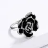 Band Rings 925 Sterling Silver Exquisite Emalj Drip Oil Color Black Flower Ring for Ladies Party Wedding Jewelry Gift H240425