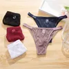 Briess Panties Finetoo 3pcs / Set Lace Brésilien Brésilien Sexy Low Tongs Thongs Womens T-back Sous-pants dames Lace Panty Lingerie 2024 Y240425