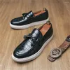 Swobodny buty moccasin leniwa oryginalne białe męskie buty Buty Spring Man Sports VIP Link