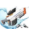 Elektrisk vattenpistol helt automatisk med kontinuerlig belysning Highcapacity Toy Guns Summer Pool Outdoor Toys for Kids Adults 240420