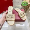 Designer Women Slides Sandals pantofole piatte Vlogo tagliate in pelle di vitello tacchi sandalo Flop Flip Slide Platinum Luxury Womens Scarpe Summer Slipper Clear