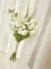 Nordisk simulering Flower Fake Flower Living Room Table Flower Arrangement Art Home Decor Accessories Wedding Tulip Hand Bouquet 240415