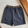 Shorts maschile designer maschile casual oversize estate marca alla moda per uomini pantaloni da spiaggia seta ghiacciata