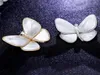 Luxury Design Women Style Natural Shell Brooches Silver Pin Butterfly Shape Breastpin for Gift3178759