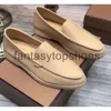 Loro Piano LP Couples embellis Muisseurs Walk Suede Summer Shoes Charmes en cuir authentique Slip décontracté sur les appartements pour hommes Designers Luxury Chaussure de robe plate Ebq5