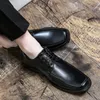 2024 Sexy Squaretoe Mens Couro Sapatos de Moda Oxfords Men Dress Formal Classic Black Wedding 240417