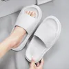 Slippers Women Slipper Banheiro Anti -Slip Sandals Sapatos de geléia confortáveis 2024 Casal interno externo de verão