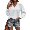 Blouses feminina feminina camisa de primavera Blusa listrada de textura Manga macia de manga de colarinho meio aberto Decoração para o outono