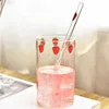 Tumblers ins 250 мл клубничного стеклянного чашки со соломенной сглажи холодные напитки Прозрачный ледяной молочный сок теплостой устойчивый H240425