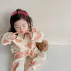 Pyjama's 2022 Zomerkinderen Pajama Set jongenshoes broek loungewear meisjes schattige beren slaapkleding H240425