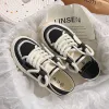 Slippers 2023 Zomer Nieuwe hiel Tradeable Half Trailer canvas schoenen voor dames eenvoudige veelzijdige kleine witte schoenen platform sneakers dames