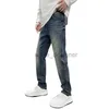 Jeans de diseñador para hombres nuevos jeans para hombres estirando de alta gama europeo de pierna recta estudiante juvenil Medusa largos pantalones de moda