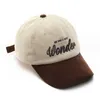 Ball Caps Damskie jesień i zimowe blokowanie litera Corduroy Cap Sports Sports Męsę ciepłe ochronę ucha Baseball H240425