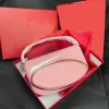 Sac de créateur de sac à main simple pour les femmes couleurs en cuir jaune rose sac de luxe sous lame