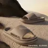 Mujeres espesas suuelas playa playa marinas toboganes baño anti -slipper sandalias blandas de moda