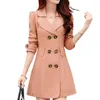 Women's Trench Coats Lady Formal Jacka Kvinnor pendlar elegant dubbelbröst med veckad detaljering av a-line silhuett för chic