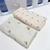 Couvertures émouvantes biologiques couverture de mousseline nouveau-né les accessoires de bébé en coton enveloppe de coton litière douce reçue recevoir