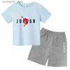 Sets de ropa 2024 Camiseta de Summer Boys and Girls Camiseta+Pantalones de 2 piezas Fashion Baby Baby Recién nacido Q240425