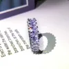 Bandringar 925 Silver Högkvalitativ grupp Inlagd White Zircon Square Ring Luxury Stapled Baguette For Women Jewelry Gift H240425