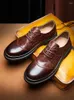Sapatos casuais camadas de top chide de cheiro masculino de lazer derby retro estilo britânico homem maduro mano de jantar oxfords